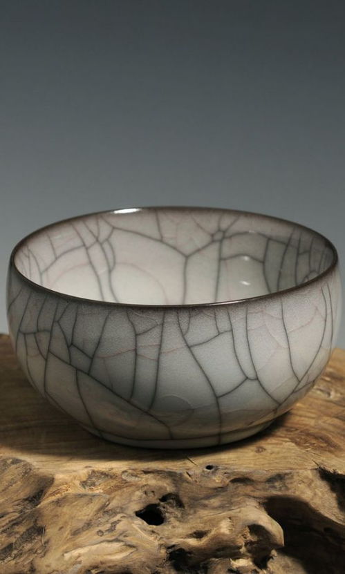 落霞彩散不留形 唐宋陶瓷工艺的璀璨与传承